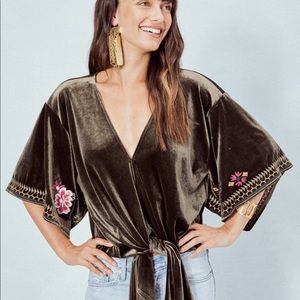 Mira Velvet Top - LOVESTITCH - Large